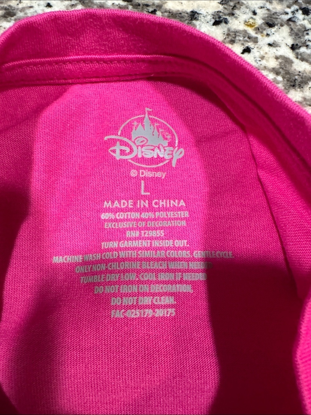 🆕 Disney Coco Bright Pink with Embroidered 'Remember Me' Graphic Tee. L. NWOT!🩷 - Picture 2 of 4